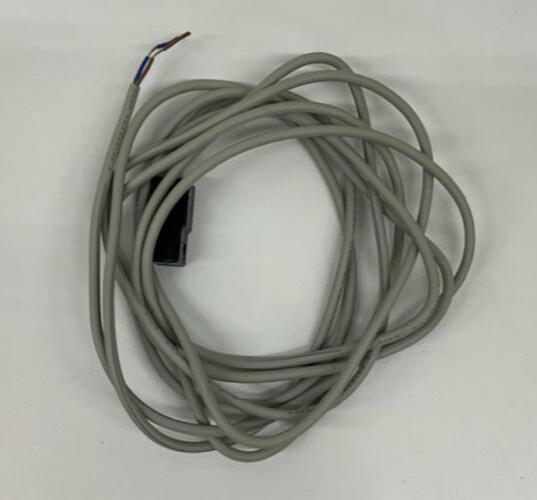 SMC D-B53  2-Wire Reed Switch Sensor Cable with LED  3-Meters