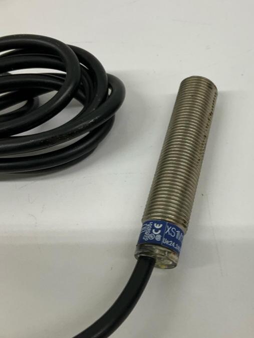 Telemecanique  XS1M12MA250  24-240 VOLTS AC/DC Inductive Sensor