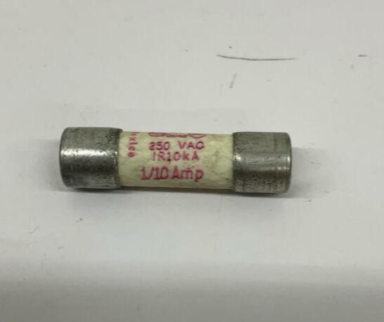 Gould Shawmut  TRM-1/10 Lot of 3 Tri-Onic Fuses 1/10-Amp  250VAC - 0