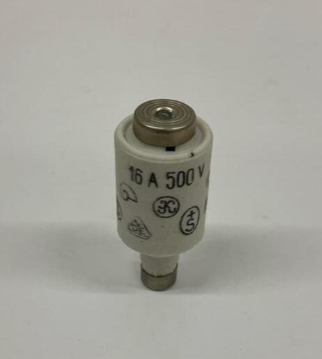 D-Schmelzeinsatze  16D27Q  5-Pack 16-Amp Fast Acting Ceramic Fuses