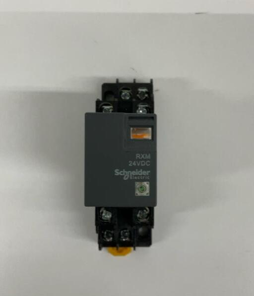 Schneider Electric  RXM2LB2BD  8-Pin 24VDC Relay w/ Base