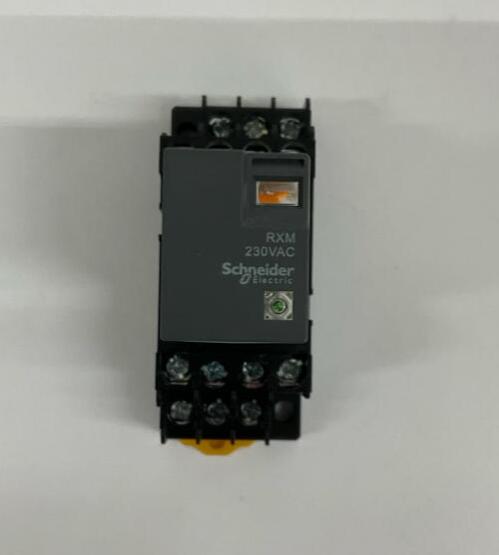 Schneider Electric  RXM4LB2P7  14-Pin Relay w/  Base  230VAC