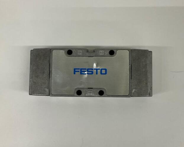 Festo  J-5-1/4-B  5/2  G1/4  Pneumatic Valve - 0