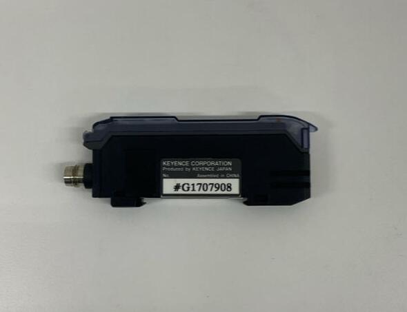 Keyence  FS-V31 Fiber Optic Sensor Amplifier