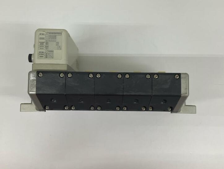 SMC  VV815-03S-SUQW0  4 Slot Manifold w/ Devicenet EX230-SDN1 Module