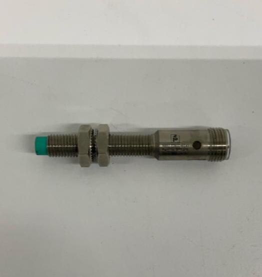 Pepperl Fuch  NBN2-8GM40-E2-V1 / 801379 Inductive Proximity Sensor