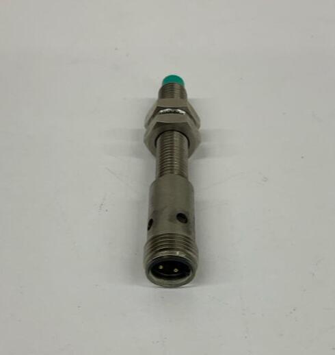 Pepperl Fuch  NBN2-8GM40-E2-V1 / 801379 Inductive Proximity Sensor