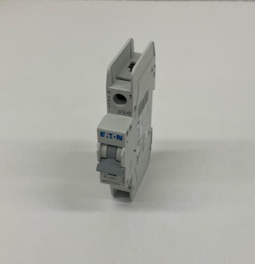 Eaton  WMZT1C115  15-Amp Circuit Breaker 1-Pole, 10kA  48VDC  277VAC