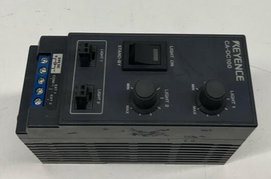 Keyence CA-DC100 Light Controller