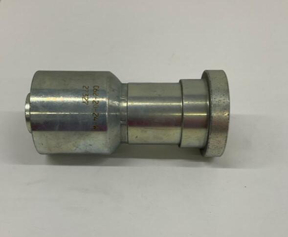 Kurt Hydraulics  C62-20-24-W  1-1/4'' Hose ID Crimp x 1-1/2'' Code 62 Flange