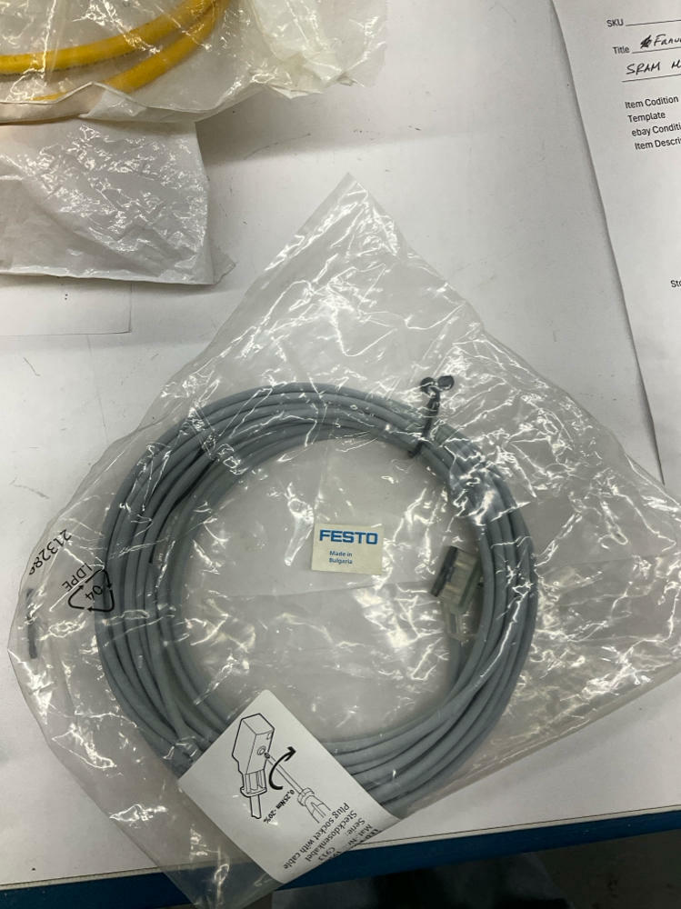 Festo  KMYZ-9-24-5-LED-PUR-B Proximity Switch Sensor 193689 - 0