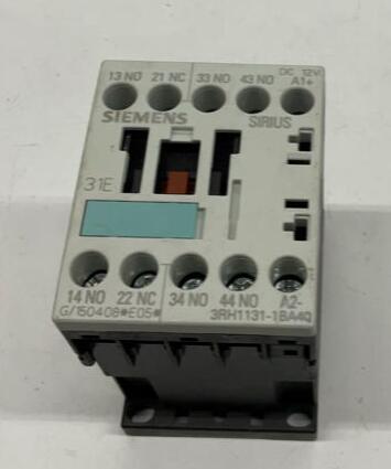 Siemens 3ZX1012 -ORH11-1AA1 12VDC Coil Contactor 240V, 20A - Like New