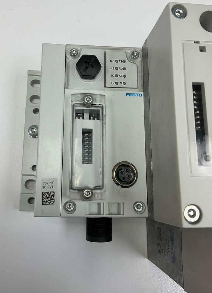 Festo 541302 CPX-FB32 / VABA-S6-1-X1 Manifold Interface w/ Valves - Very Good - 0