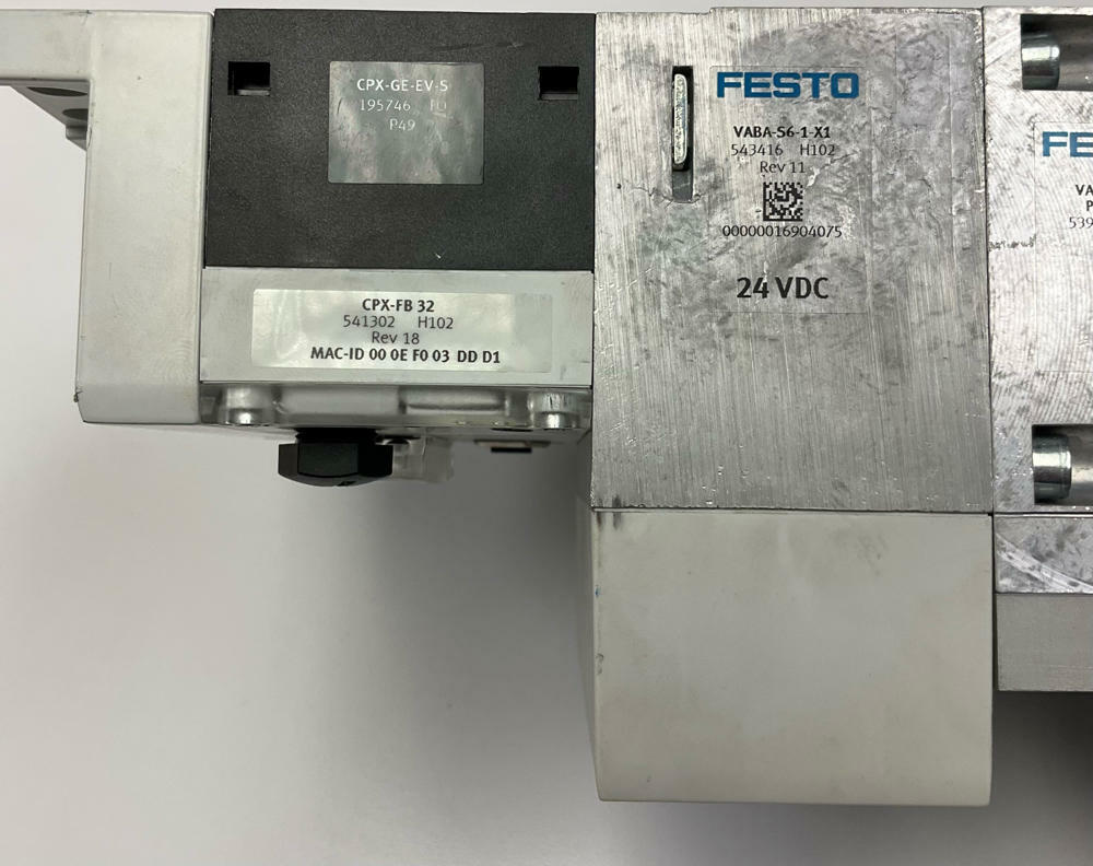 Festo 541302 CPX-FB32 / VABA-S6-1-X1 Manifold Interface w/ Valves - Very Good