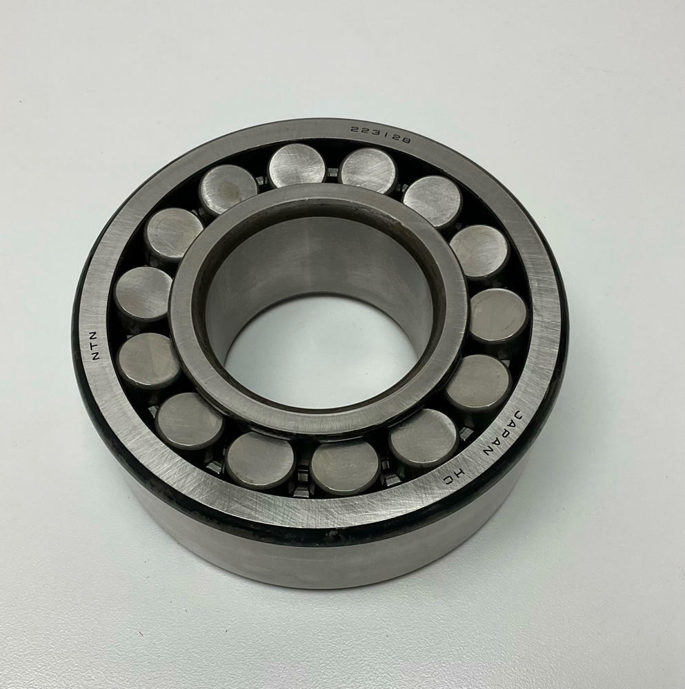 NTN 223128 Spherical Roller Bearing 60mm ID, 130mm OD - Like New