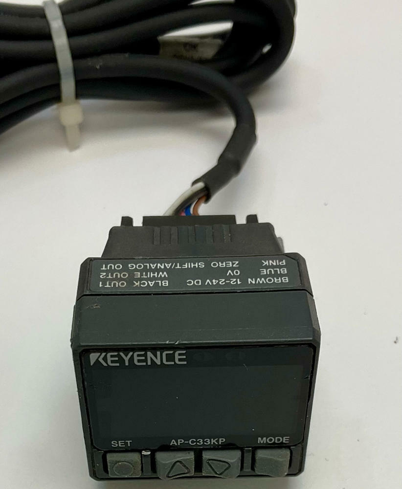 Keyence AP-C33KP Digital Pressure Sensor - Very Good