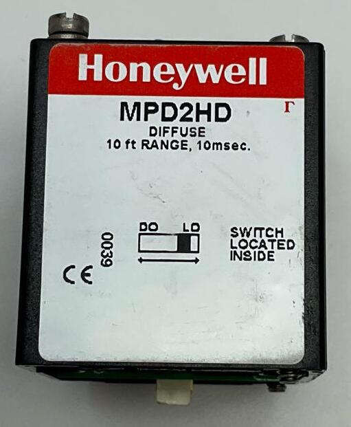 Honeywell MPD2HD Diffuse Photoelectric Sensor 10ft. Range, 10m sec.