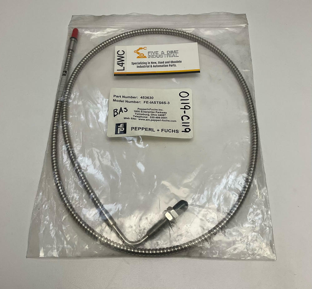 Pepperl Fuchs   453630 / FE-IASTS6S-3 Fiber Optic Photoelectric Sensor - Like New