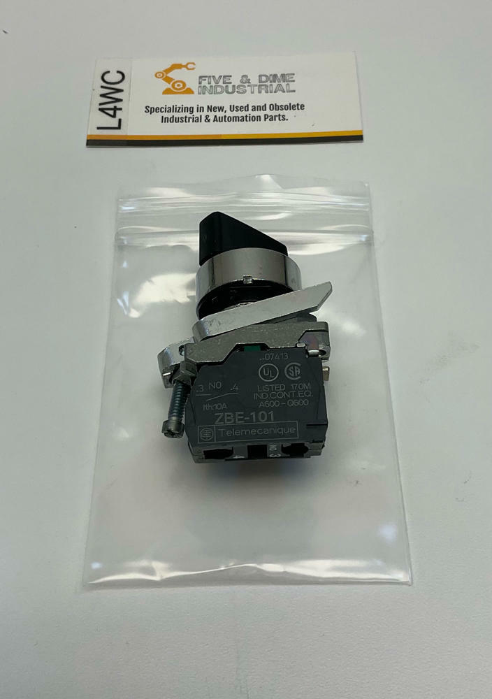 Telemecanique  XB4-4BD21  2-Position Selector Switch - Like New