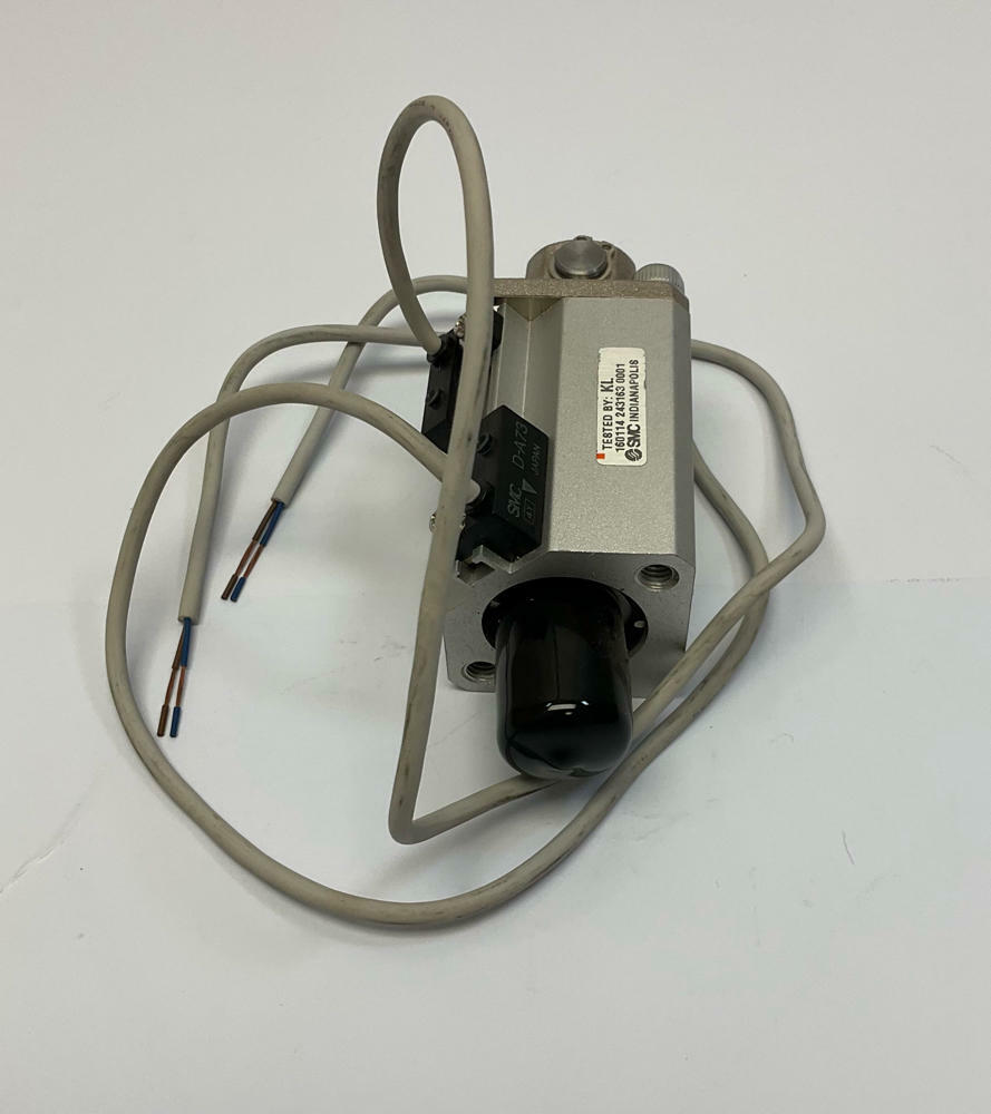 SMC  CDQ2D25-25DM-A73  Compact DBL Acting Pneumatic Cylinder w/ Reed Switches - Like New